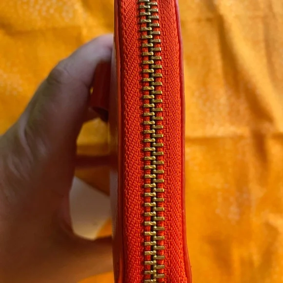 Badgley Mischka Poppy Colored zippy Wallet - Picture 7 of 8